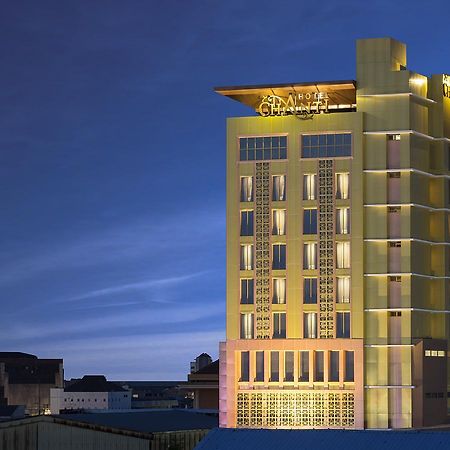 Hotel Chanti Managed By Tentrem Hotel Management Indonesia Semarang Exterior photo